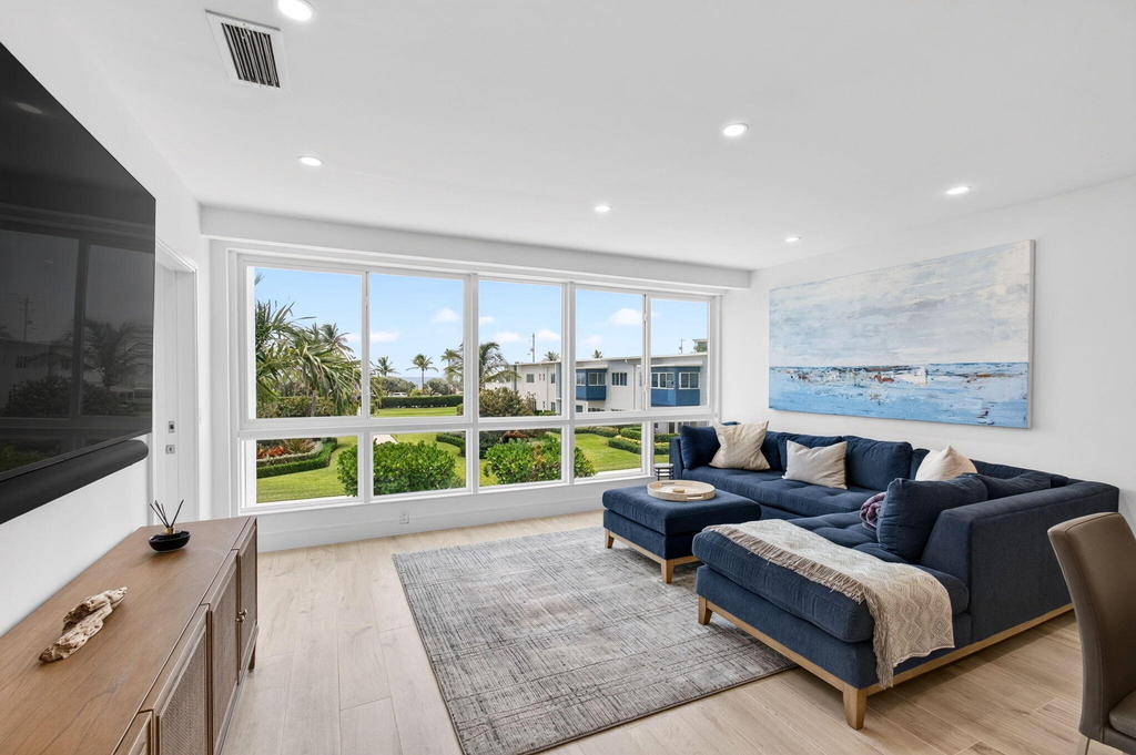 120 N Ocean Boulevard - Photo 9
