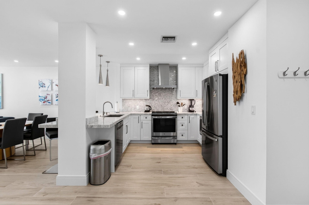 120 N Ocean Boulevard - Photo 17