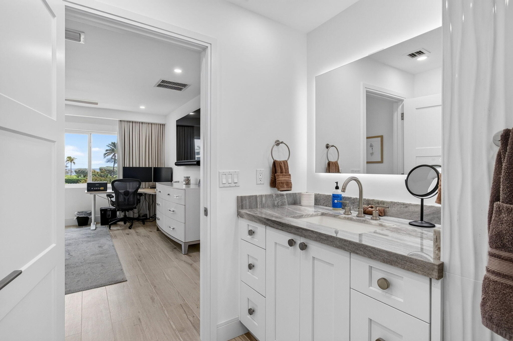 120 N Ocean Boulevard - Photo 37