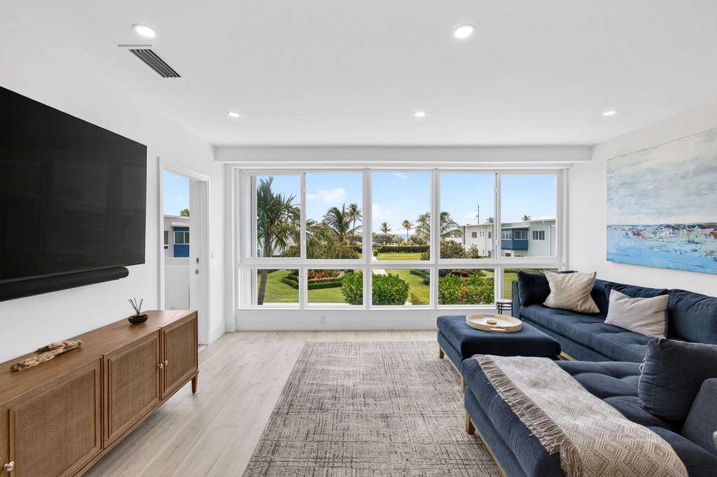 120 N Ocean Boulevard - Photo 10