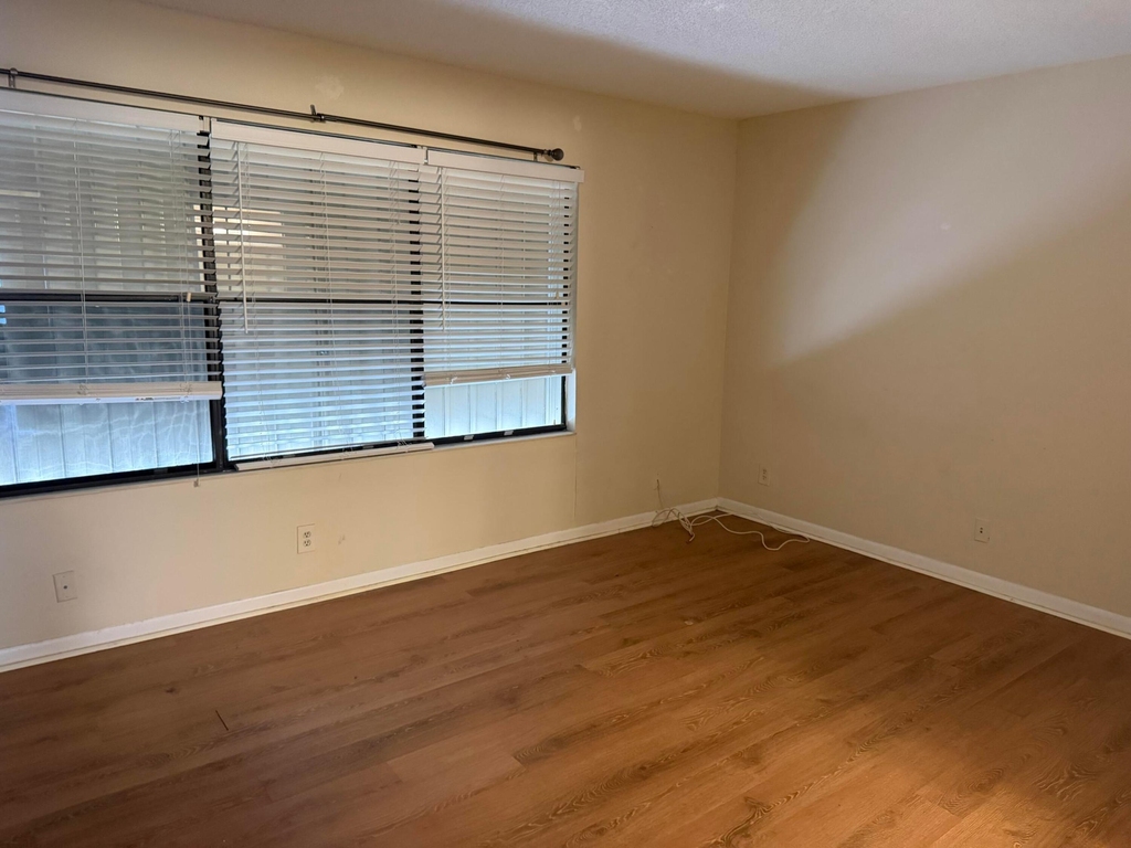 778 Hill Drive - Photo 5