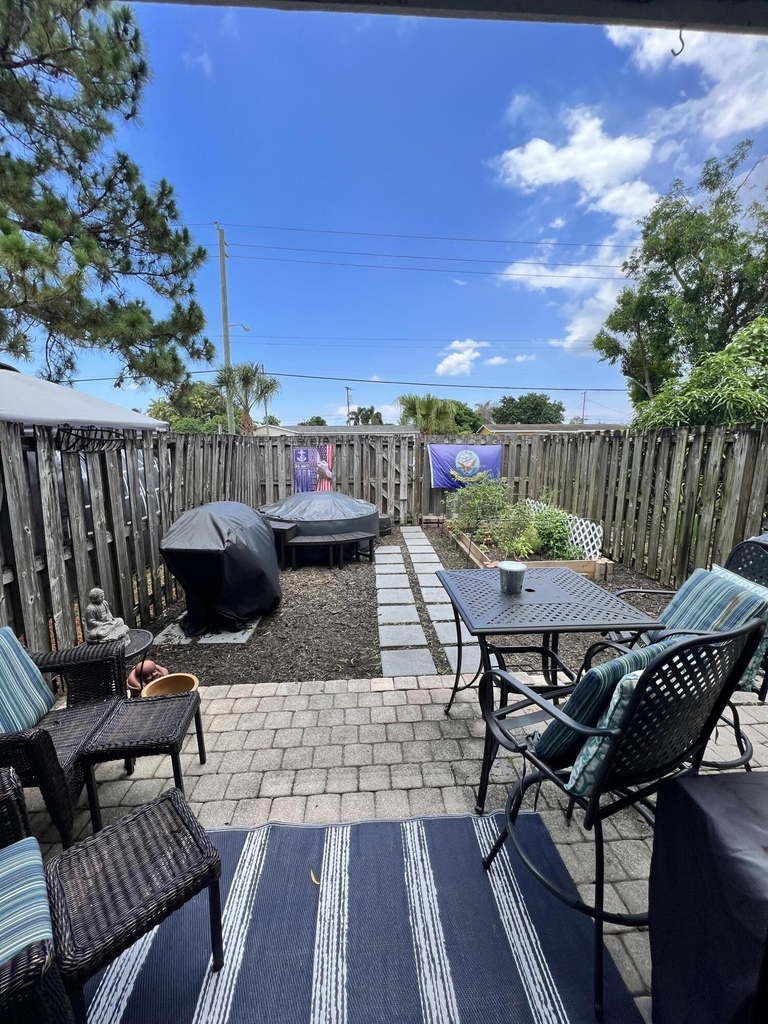 778 Hill Drive - Photo 3