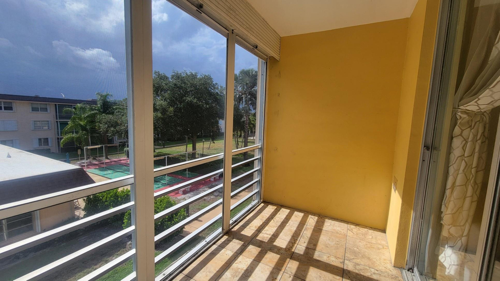 4500 N Federal Highway - Photo 5