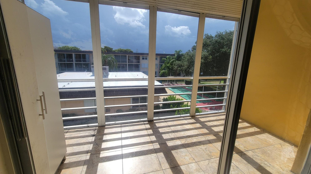 4500 N Federal Highway - Photo 4
