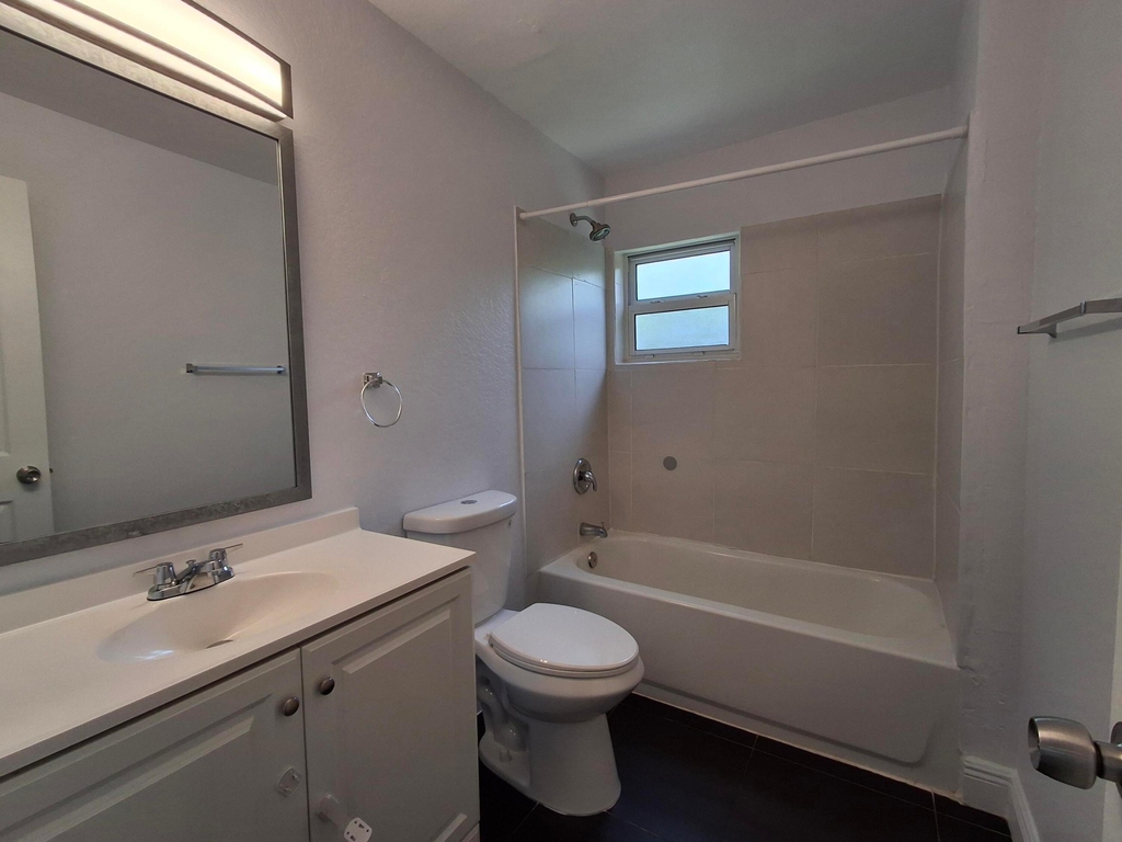 3731 Nw 110th Avenue Nw - Photo 9