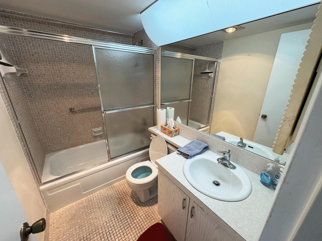 4075 Cornwall D - Photo 6