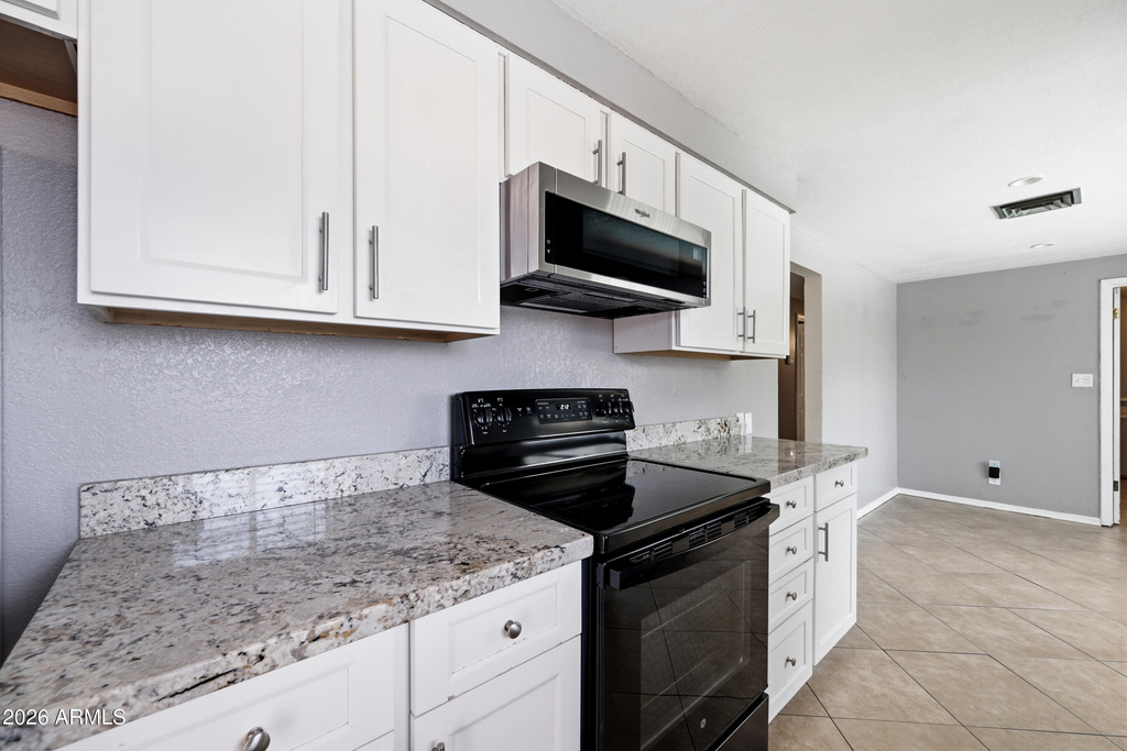 3737 W Griswold Road - Photo 10
