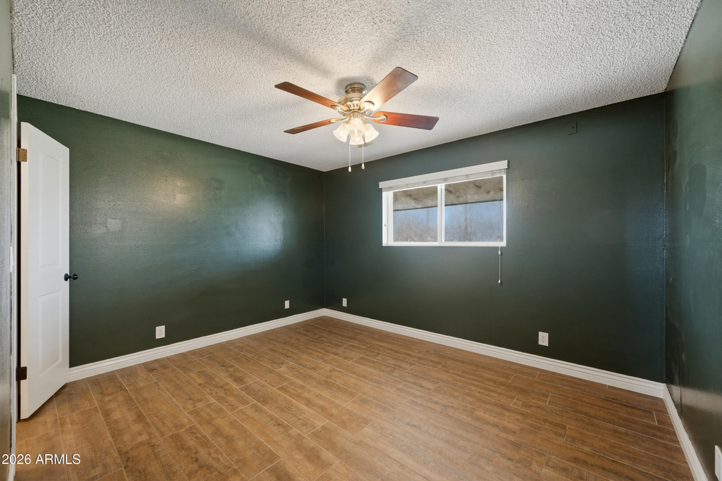 1506 W 2nd Street - Photo 10