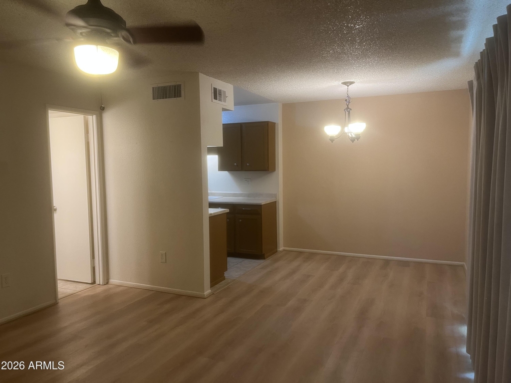 5902 W Townley Avenue - Photo 28