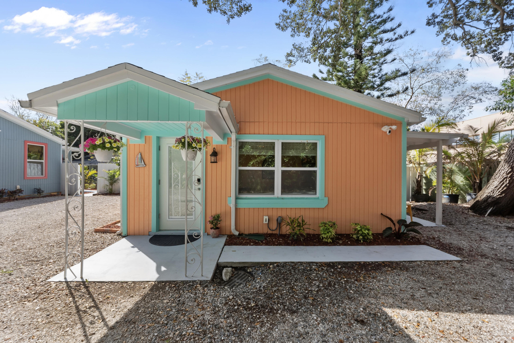 2394 Easy Street - Photo 1