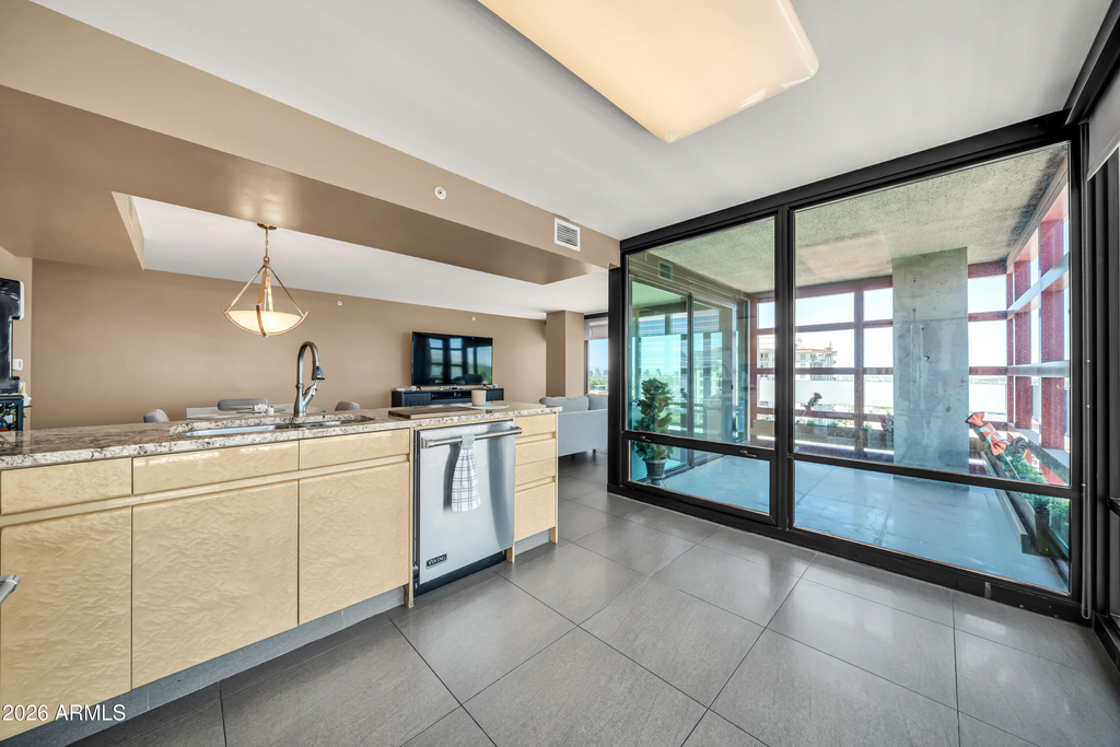 4808 N 24th Street - Photo 8