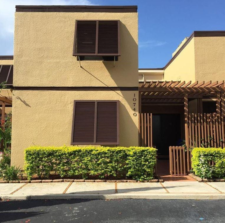 10740 S Golfview Drive - Photo 1