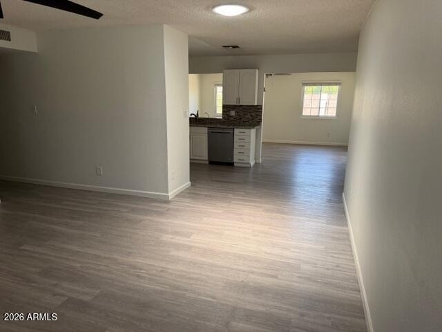 3033 S Longmore -- - Photo 9