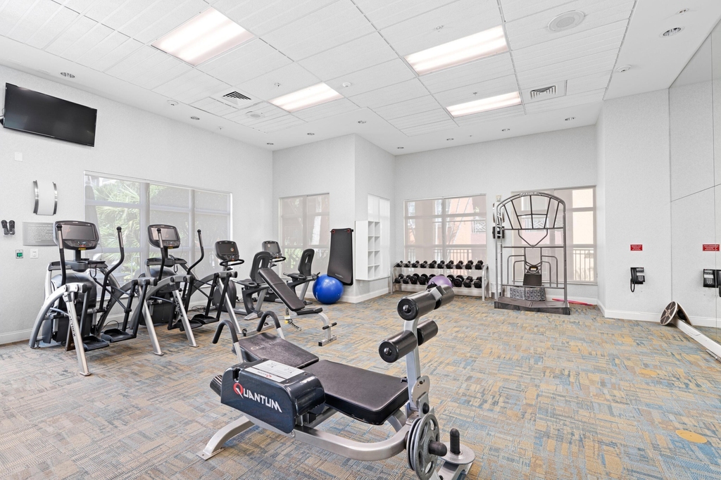 600 S Dixie Highway - Photo 16