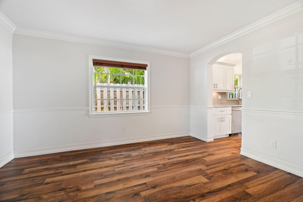 17735 Carver Avenue - Photo 6