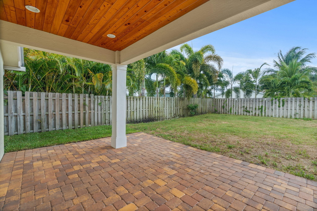17735 Carver Avenue - Photo 25