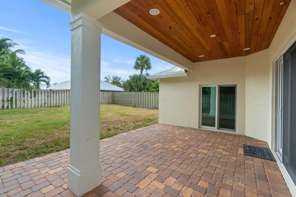 17735 Carver Avenue - Photo 26