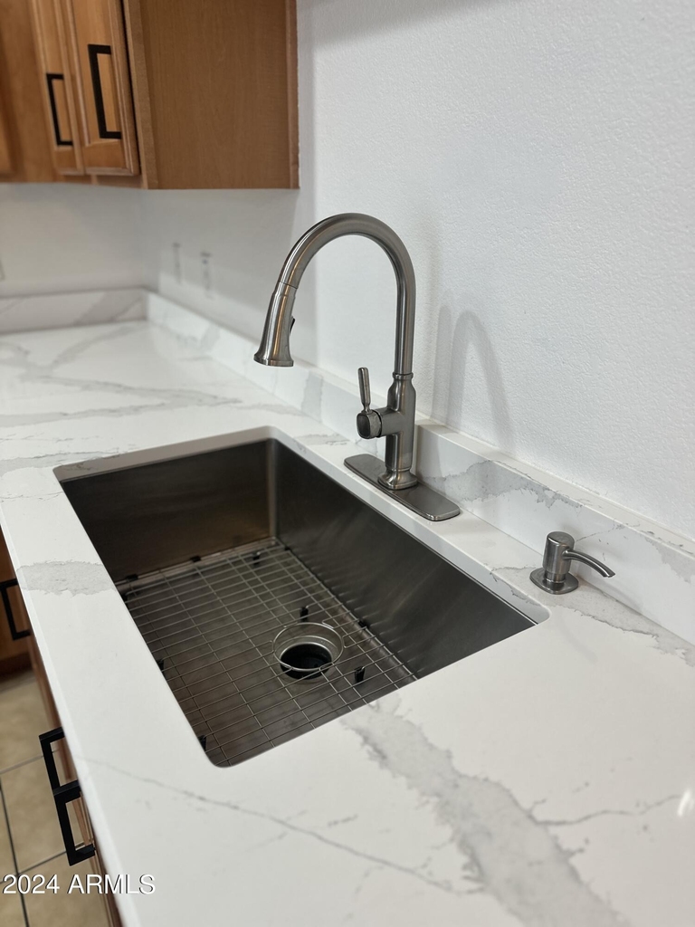 2401 E Rio Salado Parkway - Photo 16