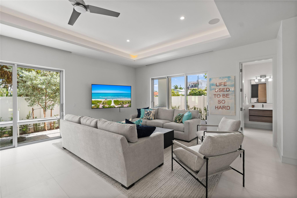221 Shore Court - Photo 13