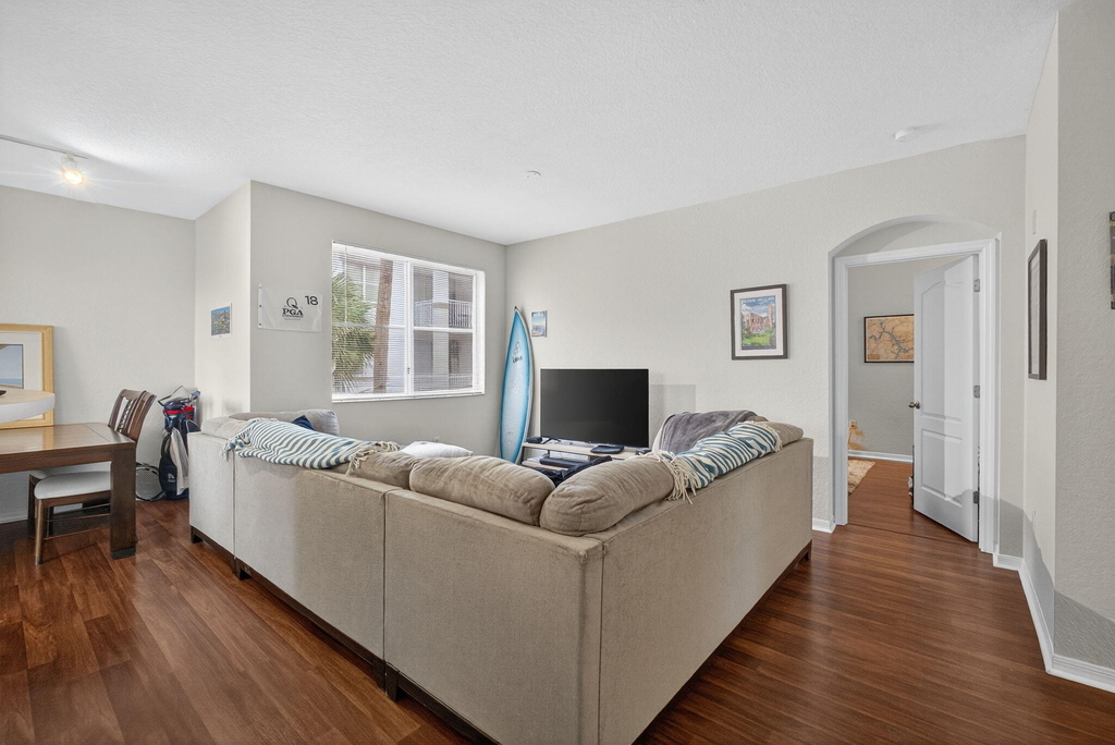11029 Legacy Boulevard - Photo 4