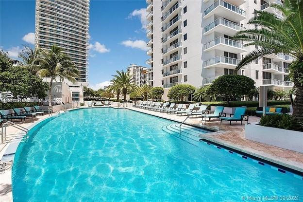1060 Brickell Avenue - Photo 14