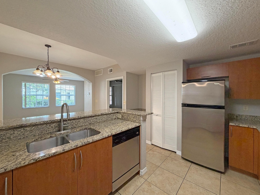 138 Sw Peacock Boulevard - Photo 7