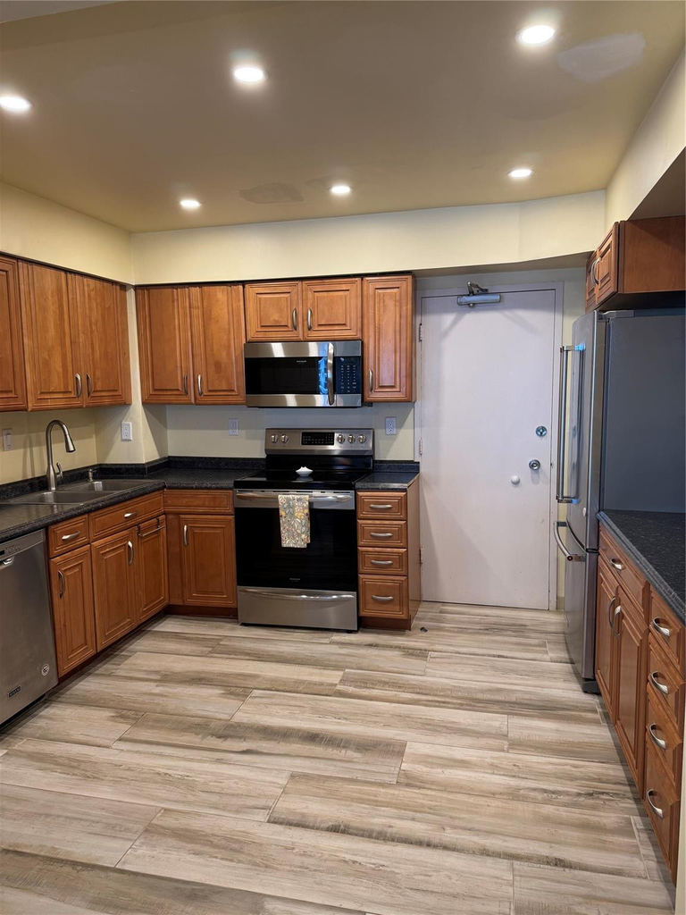 3550 Galt Ocean Drive - Photo 10