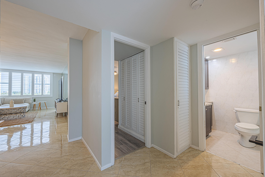 201 N Ocean Boulevard - Photo 13