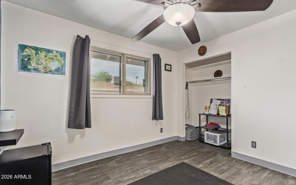 1922 E Laguna Drive - Photo 24
