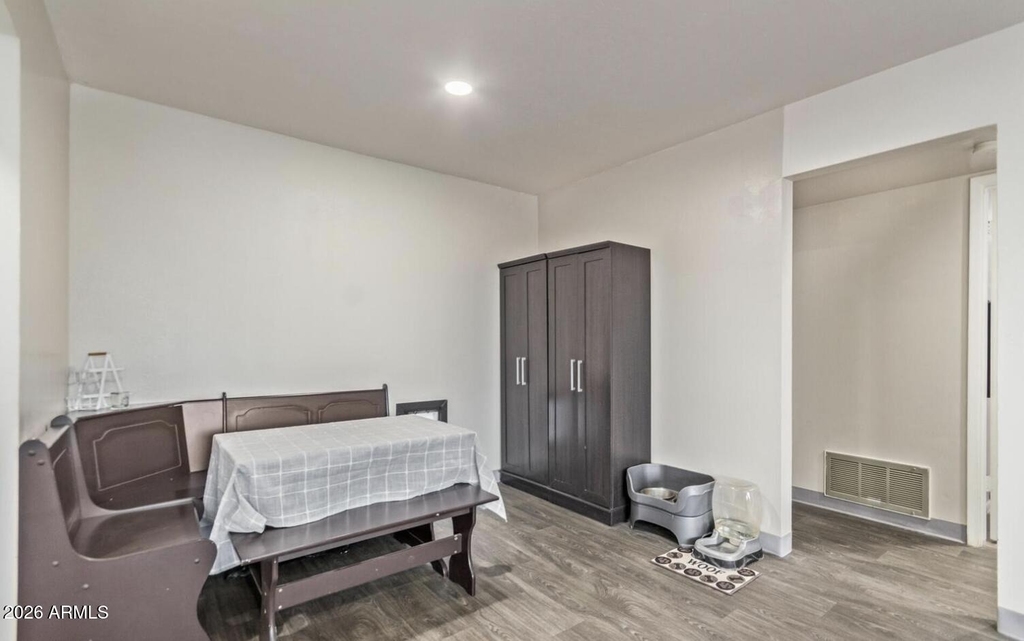 1922 E Laguna Drive - Photo 10