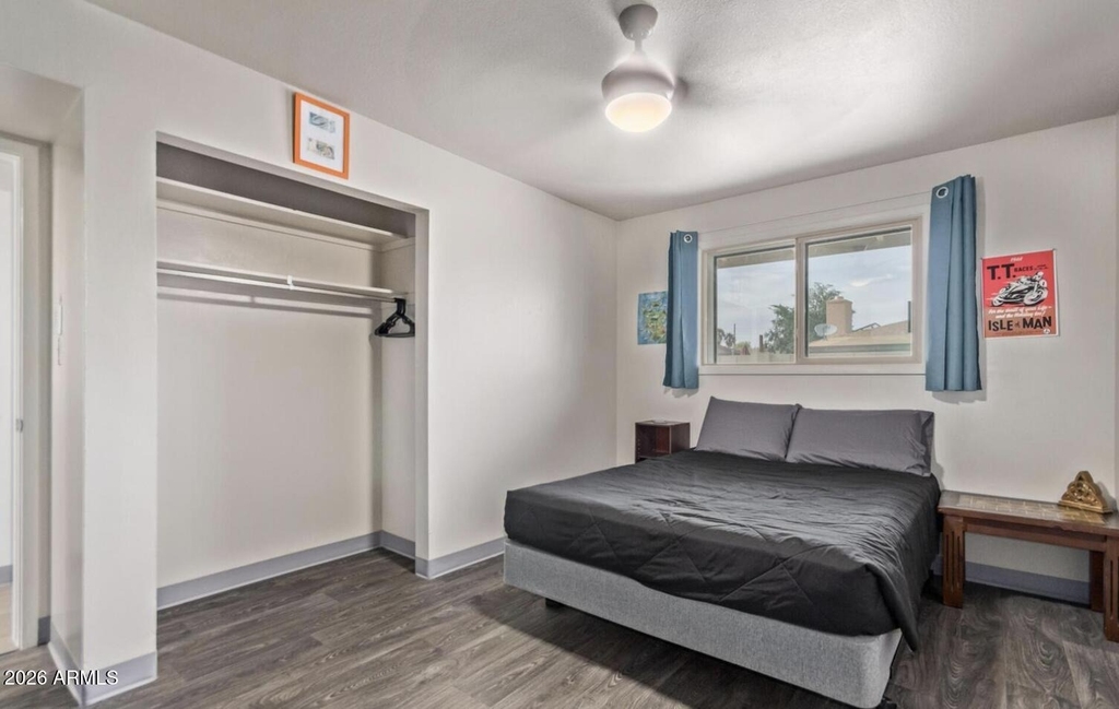 1922 E Laguna Drive - Photo 25