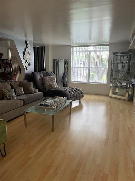 3690 Inverrary Drive - Photo 3