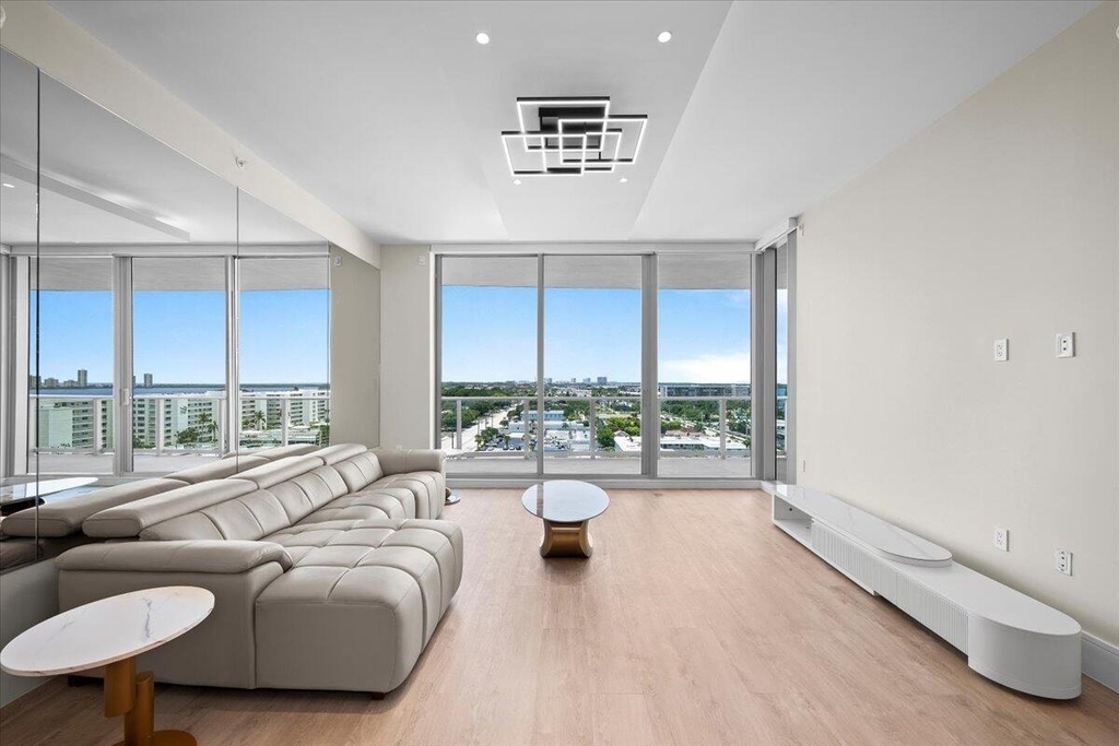 220 Lake Shore Drive - Photo 13