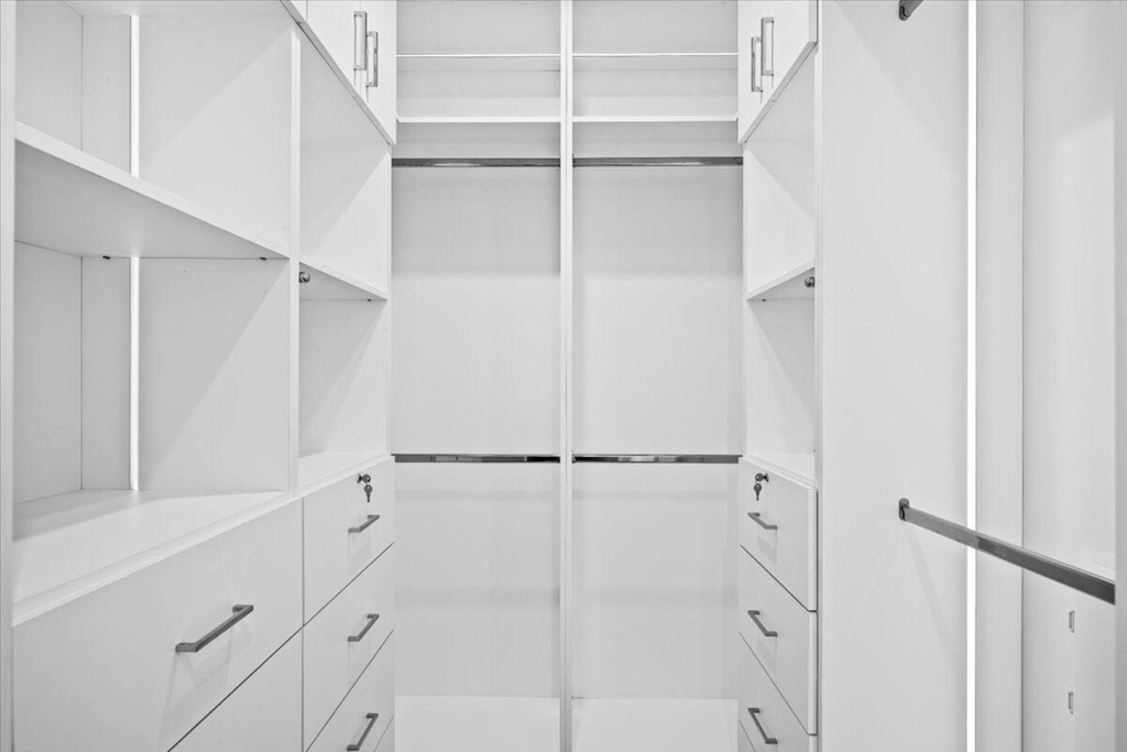 220 Lake Shore Drive - Photo 22