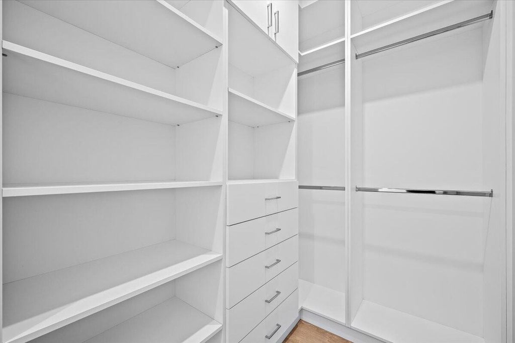 220 Lake Shore Drive - Photo 35