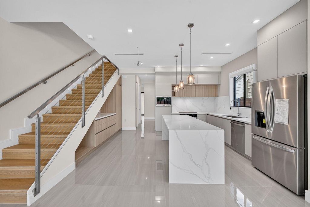 704 Sw 9th Street - Photo 10