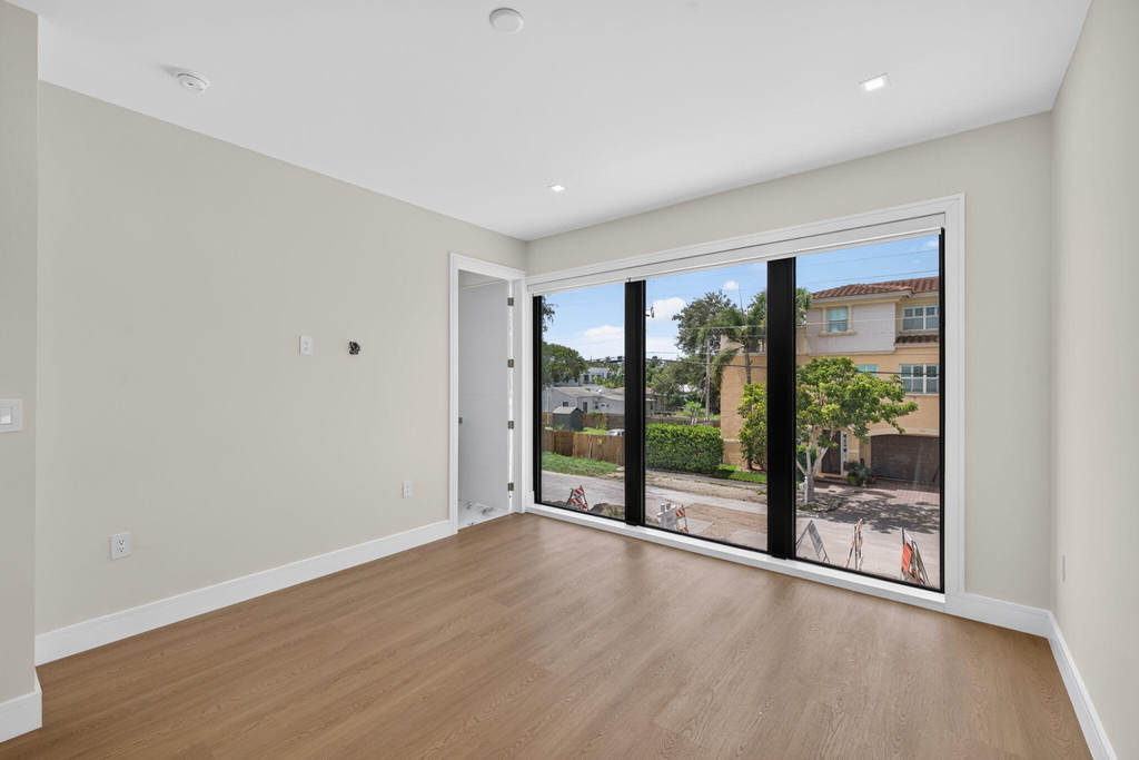 704 Sw 9th Street - Photo 70