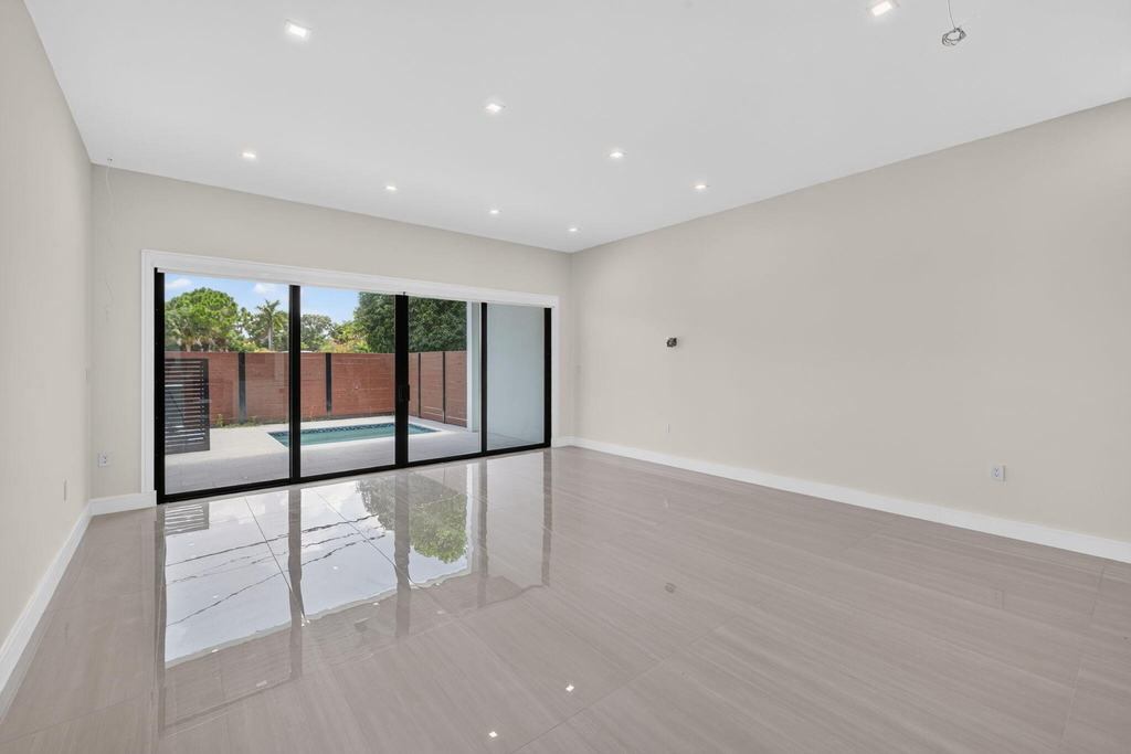 704 Sw 9th Street - Photo 18