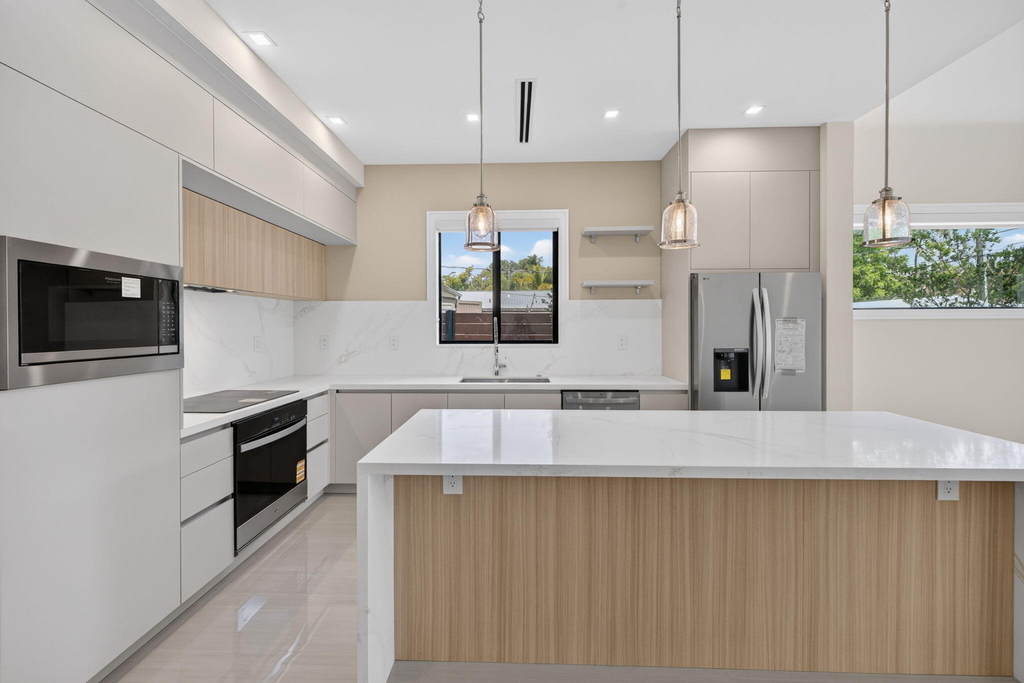704 Sw 9th Street - Photo 8