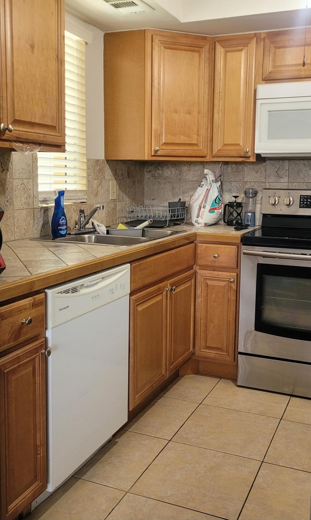 1522 Se Royal Green Circle - Photo 4