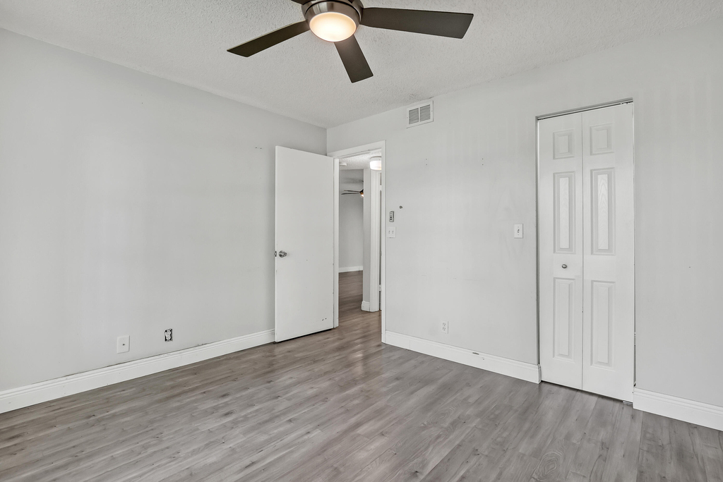 4575 Lucerne Lakes Boulevard - Photo 17