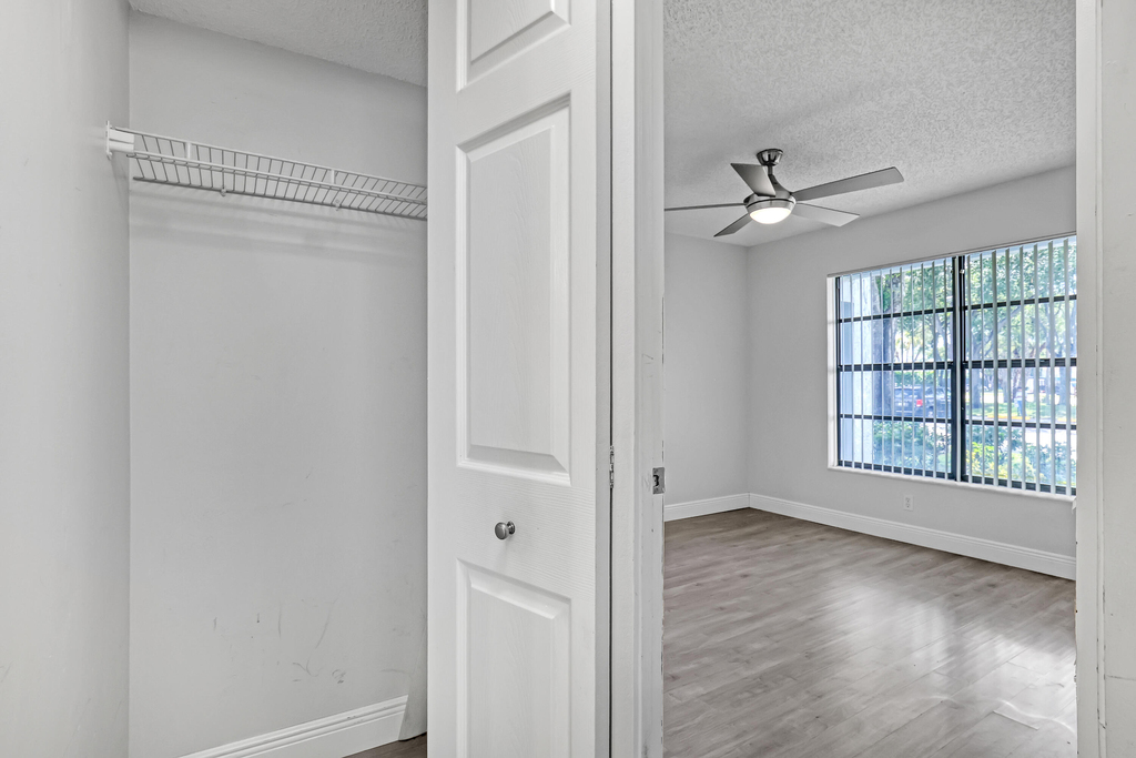 4575 Lucerne Lakes Boulevard - Photo 16