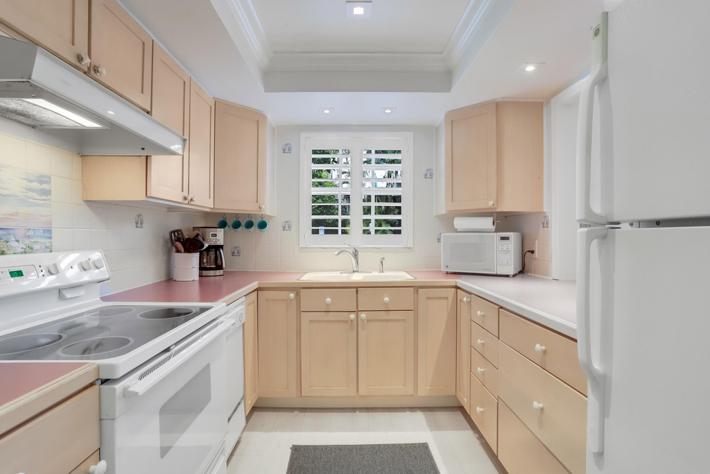 217 Gleason Street - Photo 8