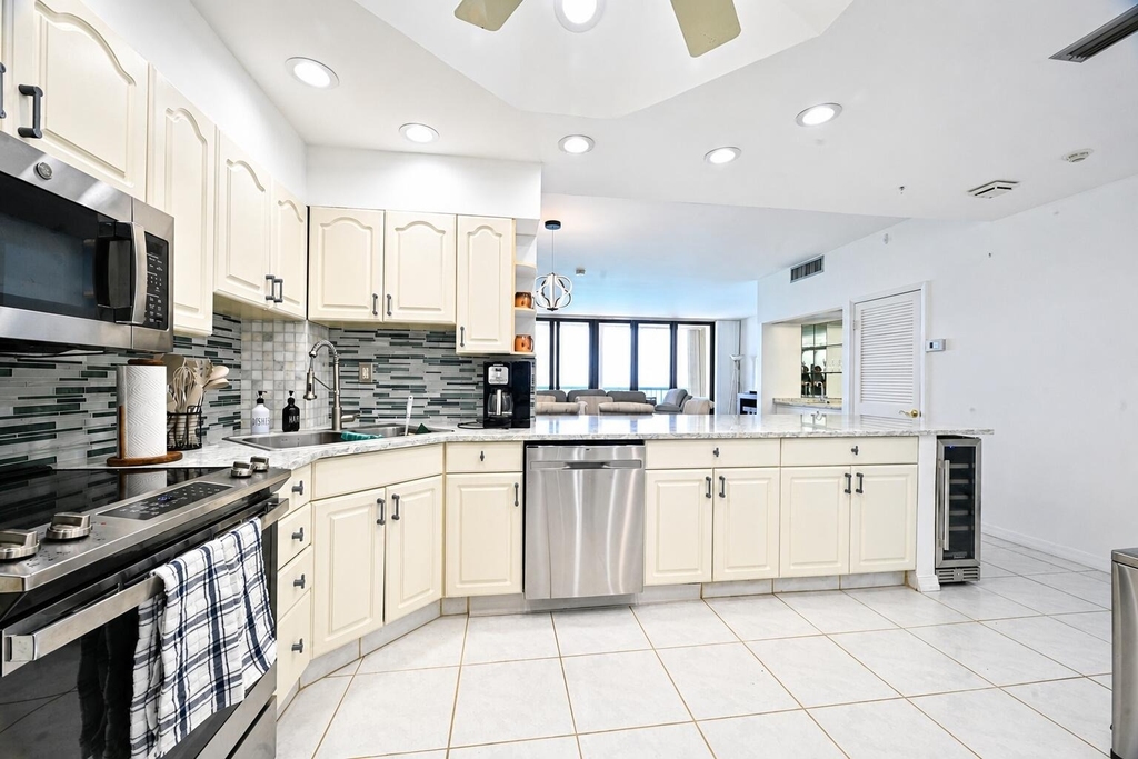 9900 S Ocean Drive - Photo 6