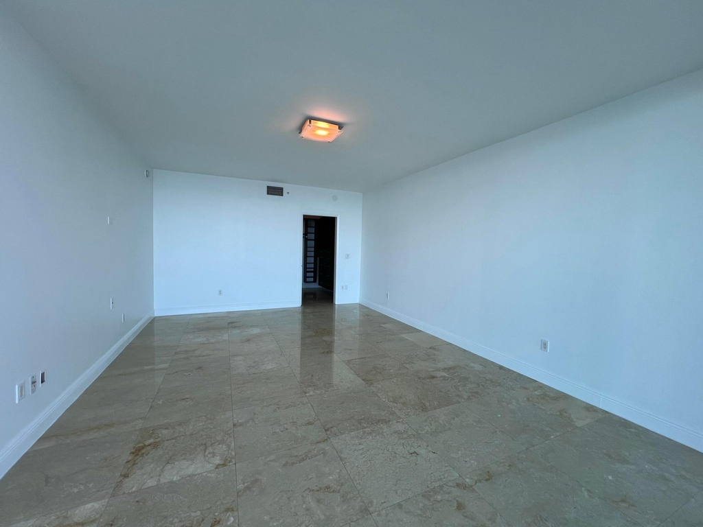 1331 Brickell Bay Drive - Photo 22