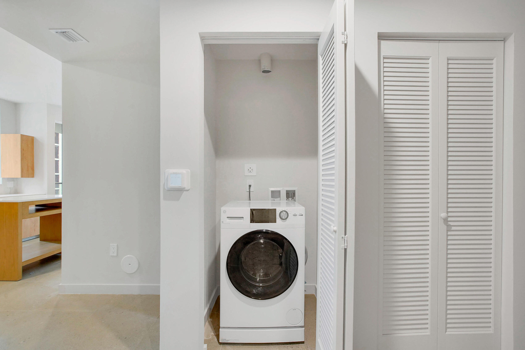 601 N Miami Avenue - Photo 7