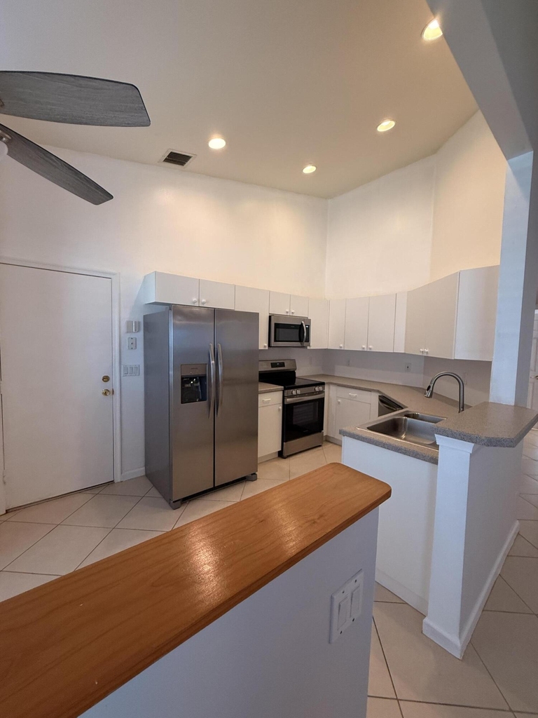 633 Nw Whitfield Way - Photo 4