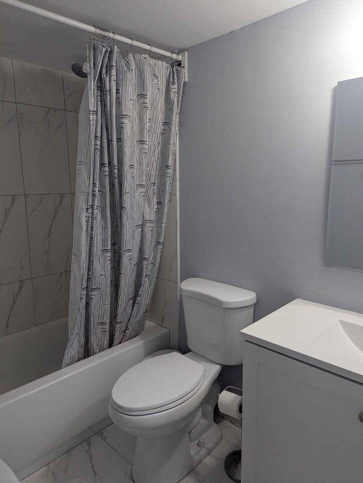 601 Three Islands Boulevard - Photo 8