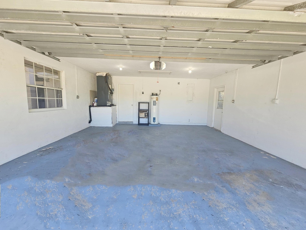 13588 74th Street N - Photo 24
