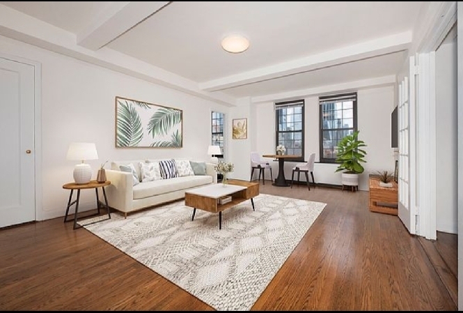 West 24th st and 10th Avenue - Photo 2